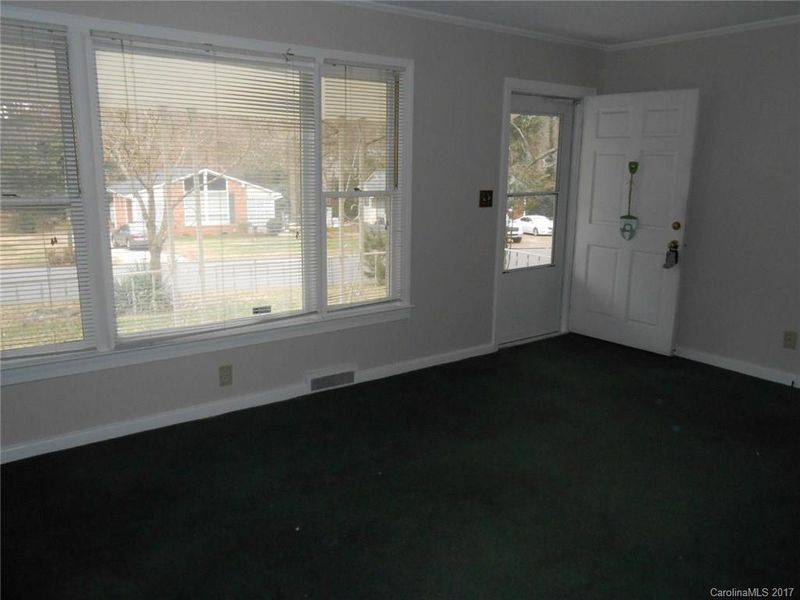 827 Wilbrown Cir, Charlotte, NC 28217