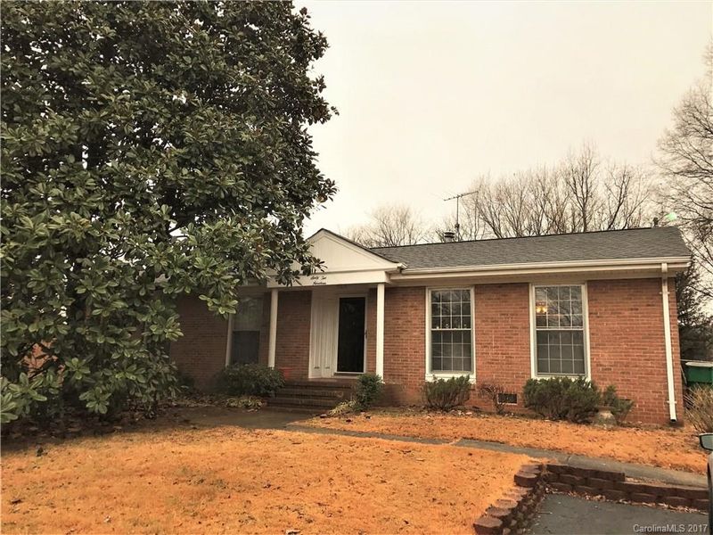 6219 Running Deer Rd, Charlotte, NC 28214
