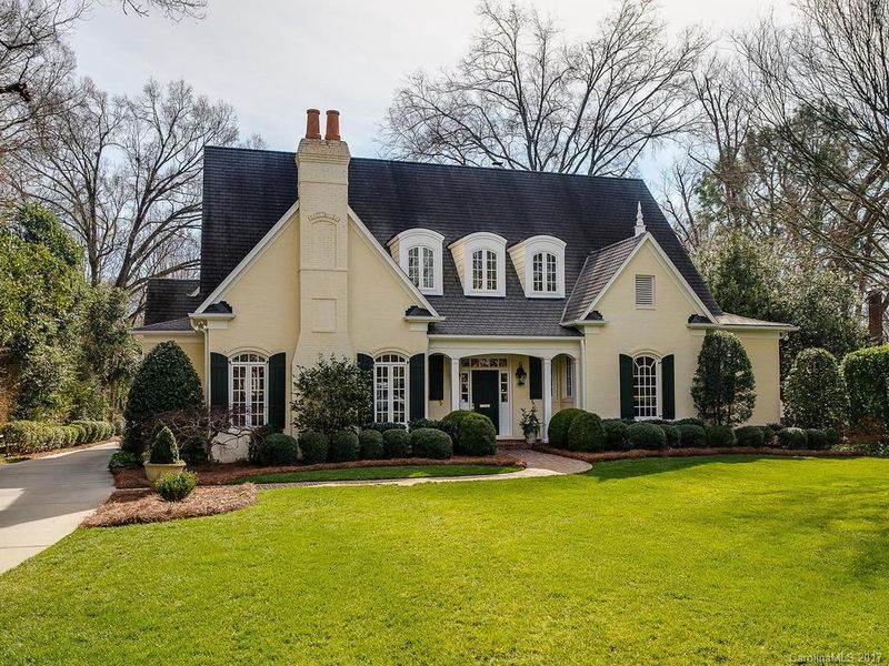 1911 Harris Rd, Charlotte, NC 28211