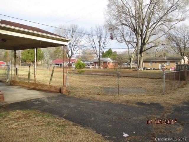 205 Crescent Ct, Lincolnton, NC 28092