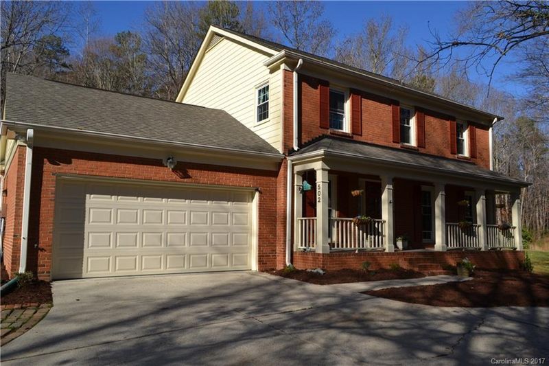 502 Grayson Ct, Matthews, NC 28105