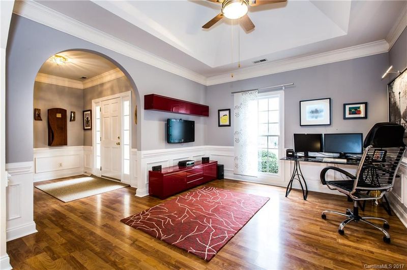 12414 Overlook Mountain Dr, Charlotte, NC 28216