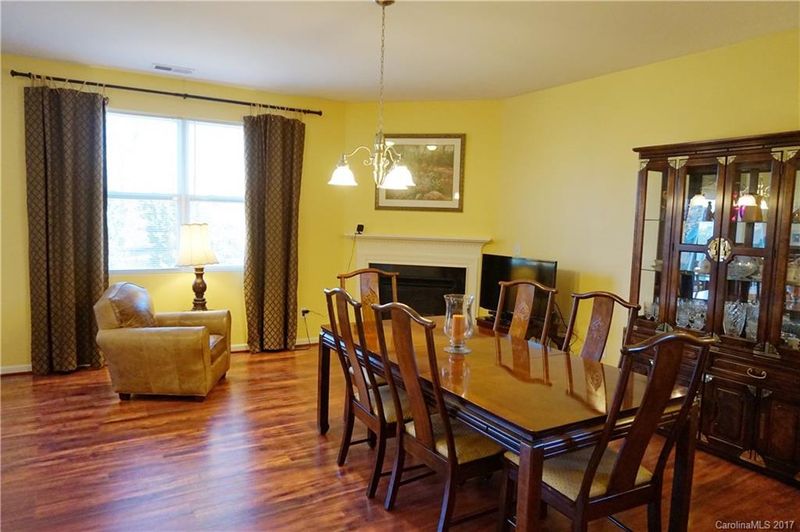 7108 Bear Grass Ln, Charlotte, NC 28227