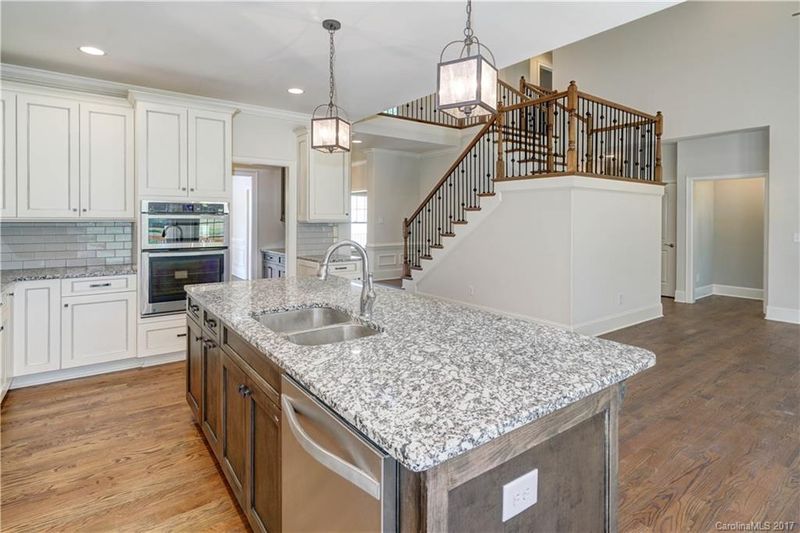 330 Kenway Loop #55, Mooresville, NC 28117