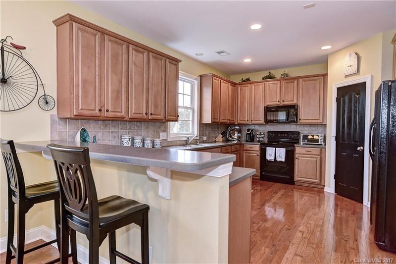 12329 Chesley Dr, Charlotte, NC 28277
