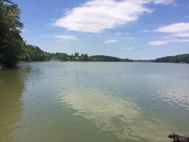 528 Davis River Rd, Belmont, NC 28012