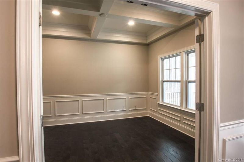 4289 Palm Dr, Denver, NC 28037