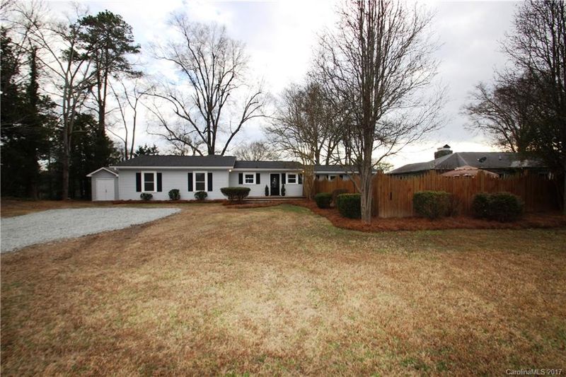178 Rosehaven Ct SE, Concord, NC 28025