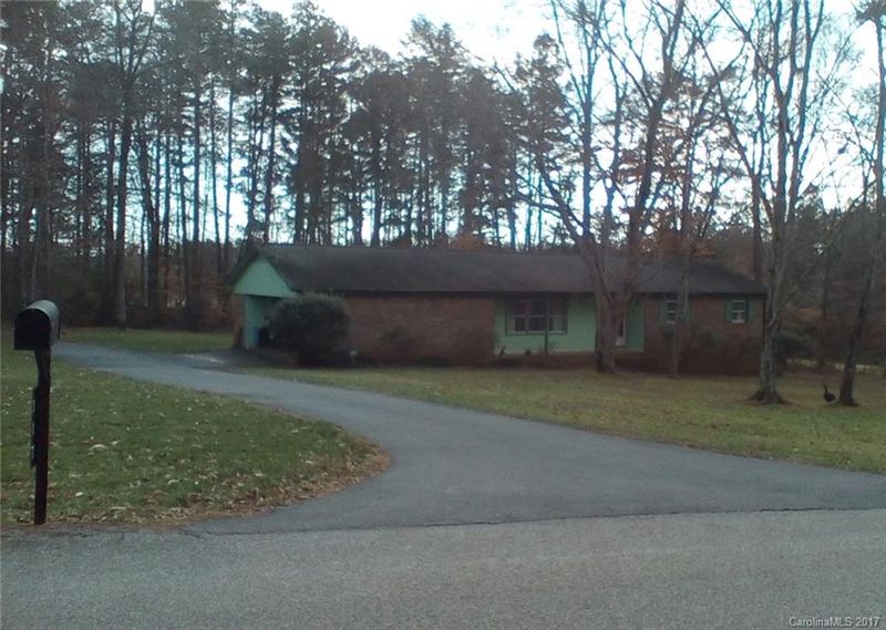 117 Buffaloway Rd, Statesville, NC 28677