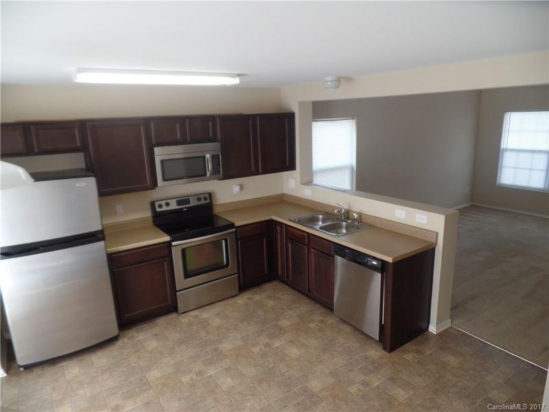 3128 Teton Dr, Gastonia, NC 28054