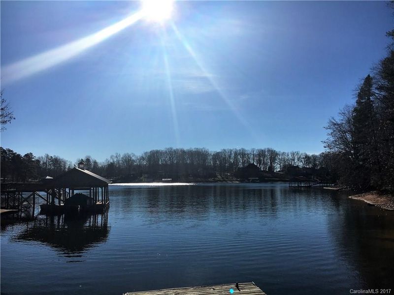 193 Windwood Ln, Troutman, NC 28166