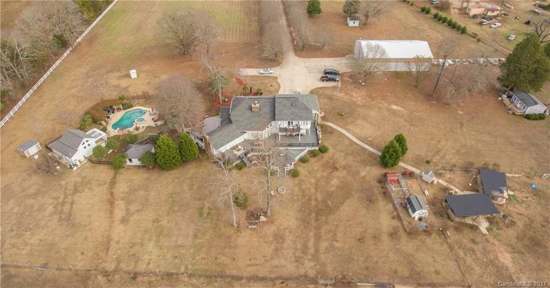 1671 Center Rd, Chester, SC 29706