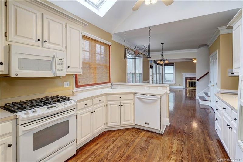 4820 Poplar Grove Dr, Charlotte, NC 28269