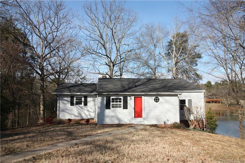 124 Pope Lake Rd, Belmont, NC 28012