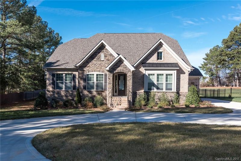 6946 Potter Rd #1,2, Weddington, NC 28104