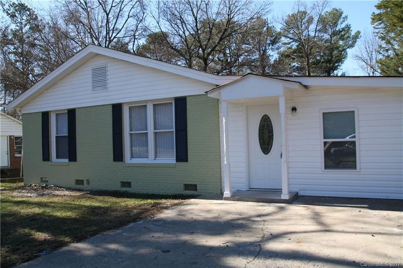 312 Leafmore Dr #C, Charlotte, NC 28213
