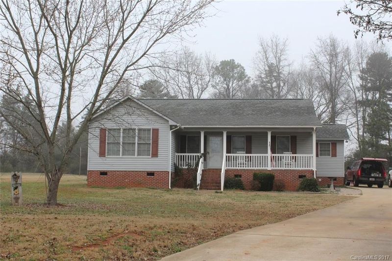 121 Fairwood Dr, York, SC 29745