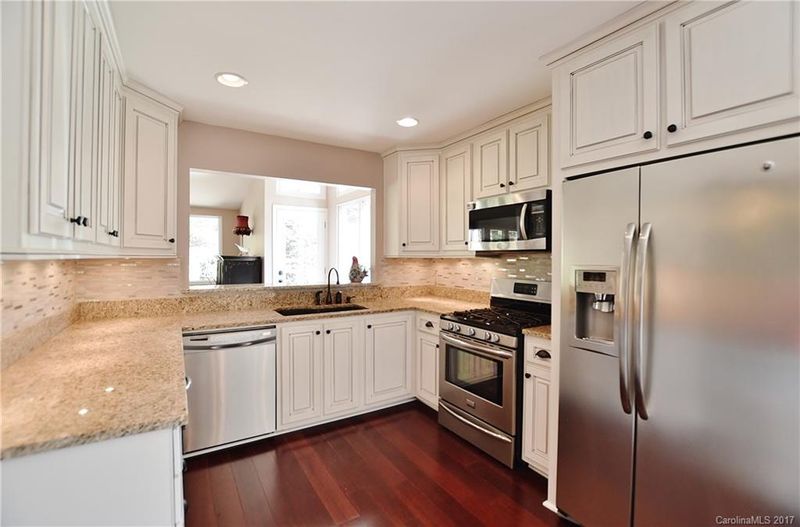 3301 Teversham Ln, Charlotte, NC 28210