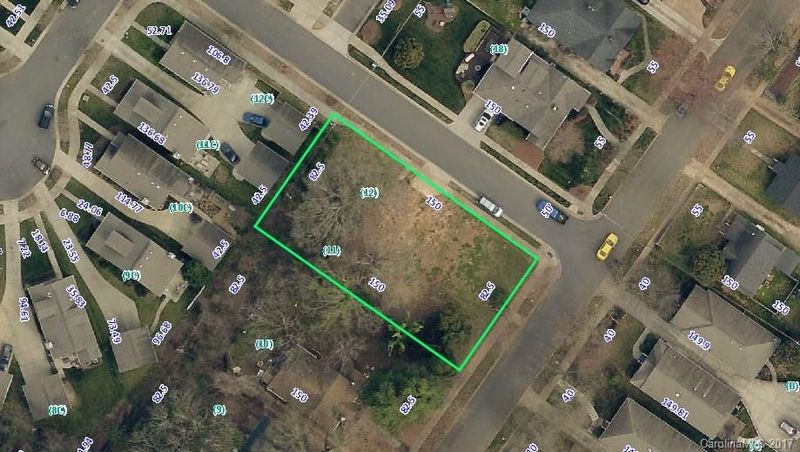 800 Woodruff Pl, Charlotte, NC 28208