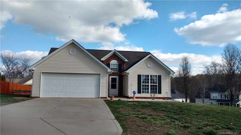 7195 Quail Hunt Dr, Stanley, NC 28164