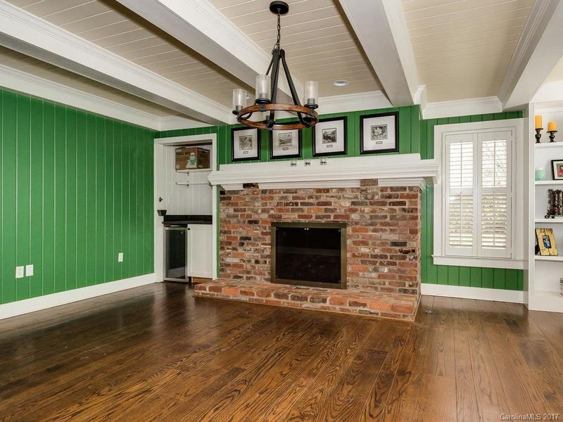 5644 Sunstar Ct, Charlotte, NC 28226