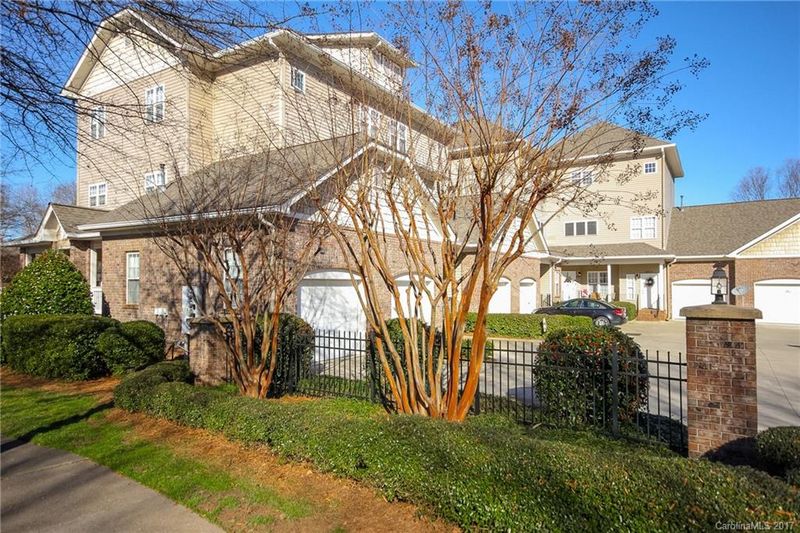 18809 Cloverstone Cir #18809, Cornelius, NC 28031