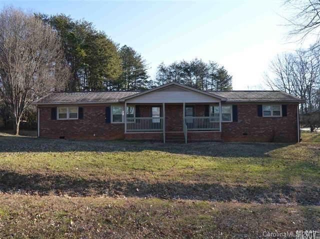 2217 33rd St NE, Hickory, NC 28601