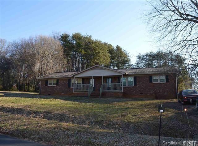 2217 33rd St NE, Hickory, NC 28601