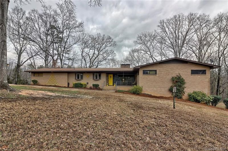 566 Cannon Dr, Rock Hill, SC 29730