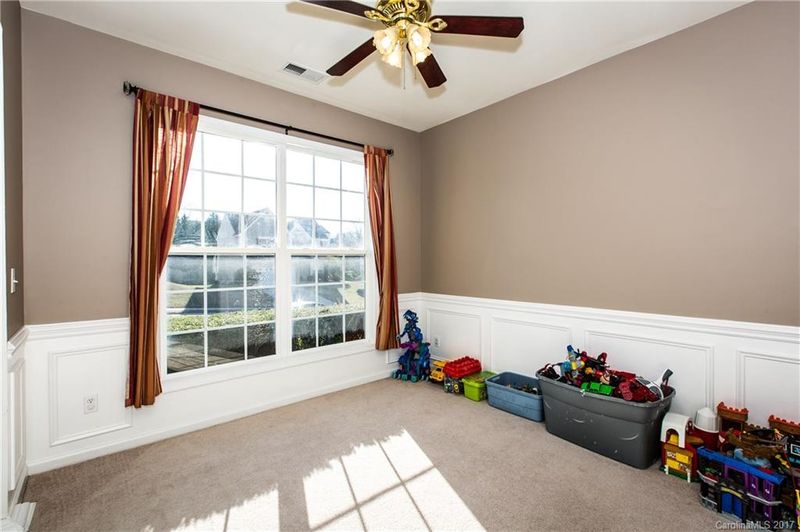 5920 Ashebrook Dr, Concord, NC 28025