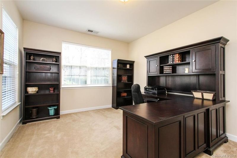 4403 David Cox Rd, Charlotte, NC 28269