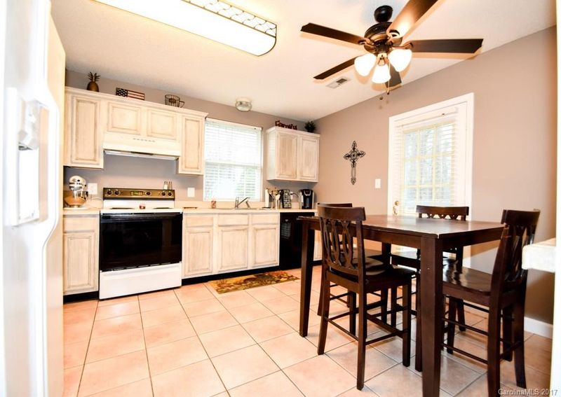 3048 Dairy Farm Dr, Monroe, NC 28110