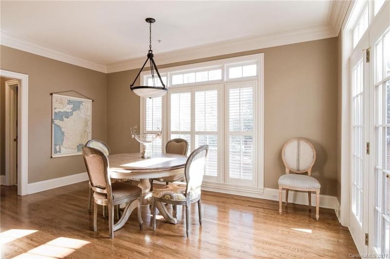 523 Queens Rd #523, Charlotte, NC 28207