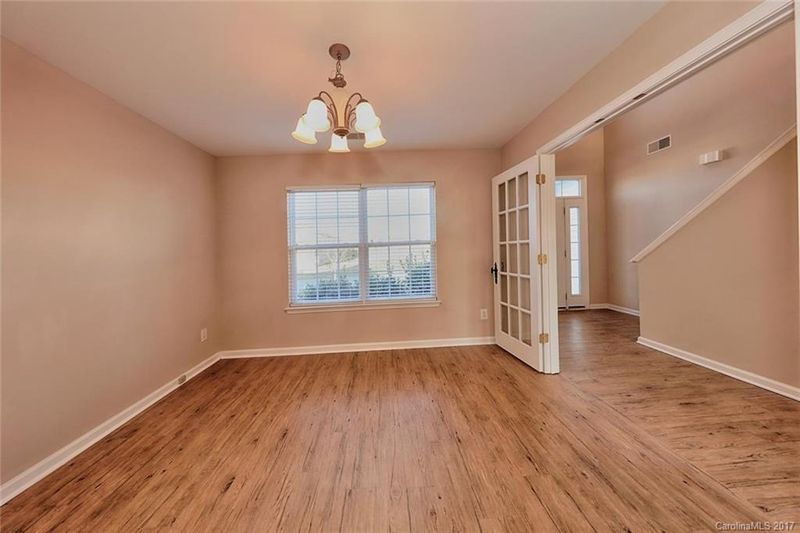 207 Gumtree Dr, Kannapolis, NC 28083