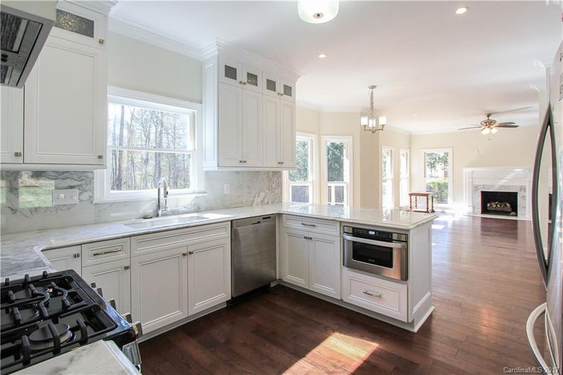301 Amanda Dr #1A, Matthews, NC 28104