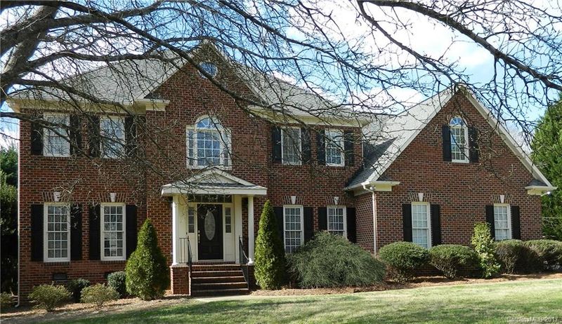 3161 Foxmeade Dr, Weddington, NC 28104