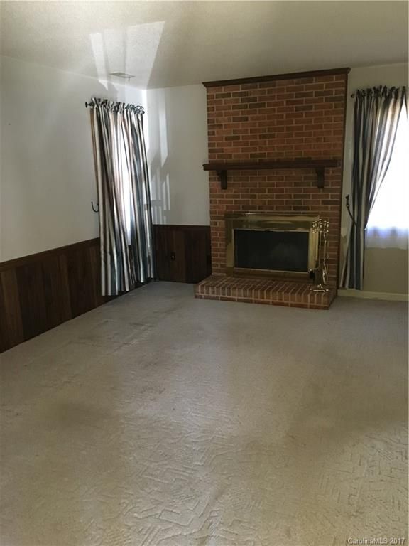 12801 Idlewild Rd, Matthews, NC 28105
