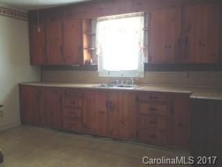 113 Pine Ave, Cherryville, NC 28021