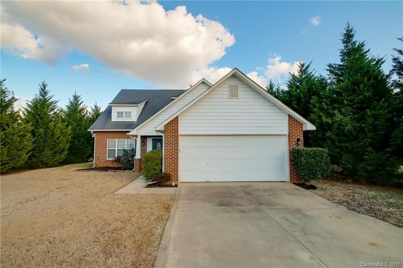 2808 Waycross Dr, Monroe, NC 28110