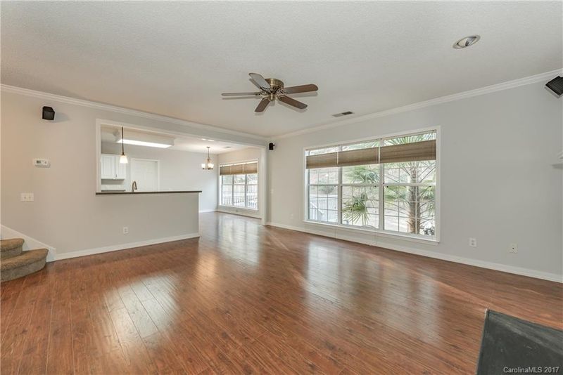 122 Creekside Dr, Fort Mill, SC 29715