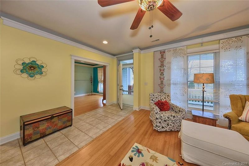 8222 Parkton Gate Dr, Huntersville, NC 28078