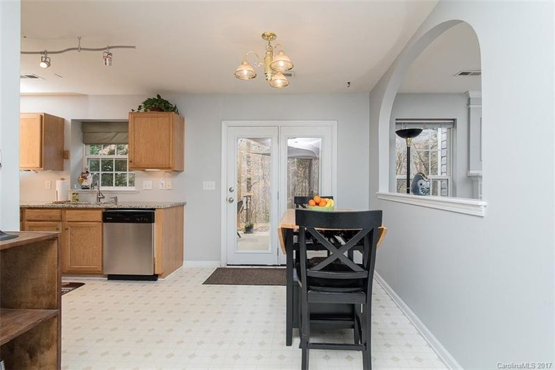 1476 Deer Forest Dr, Fort Mill, SC 29707
