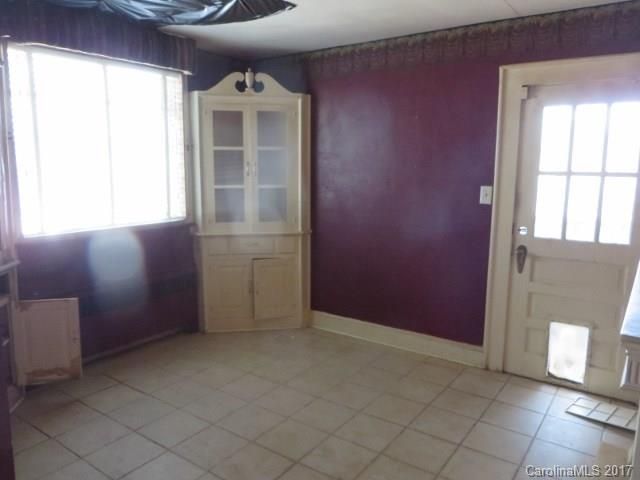 415 3rd Street None SE, Hickory, NC 28602