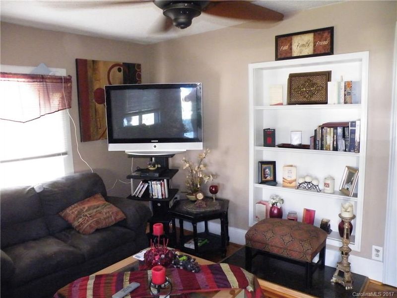 219 Browntown Rd, Belmont, NC 28012