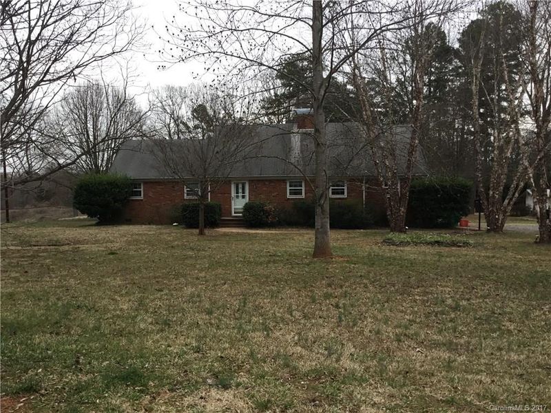 7607 Joy Ln, Charlotte, NC 28217