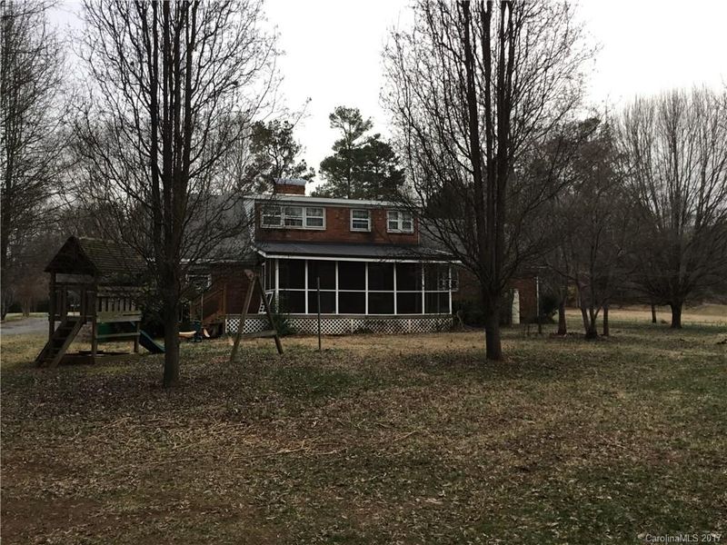 7607 Joy Ln, Charlotte, NC 28217
