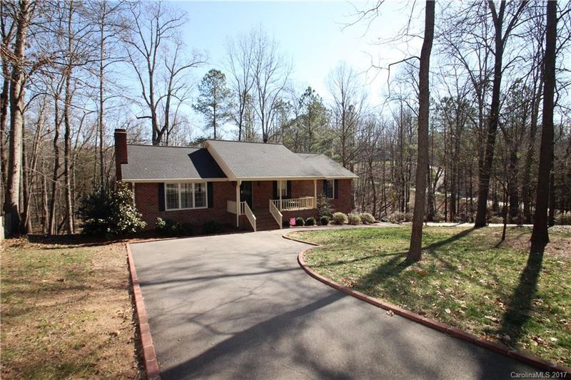 676 Chadbourne Ave NW, Concord, NC 28027