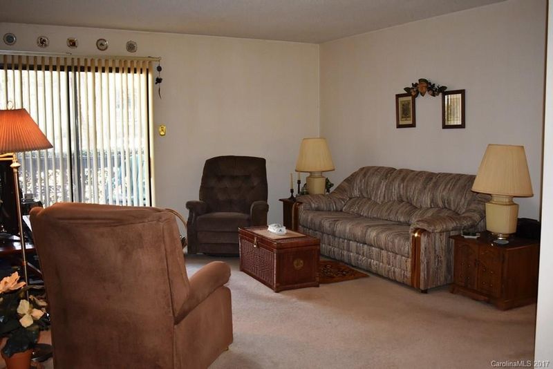 5016 Sardis Rd #E, Charlotte, NC 28270