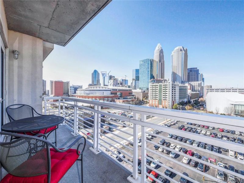505 E 6th St #1004, Charlotte, NC 28202