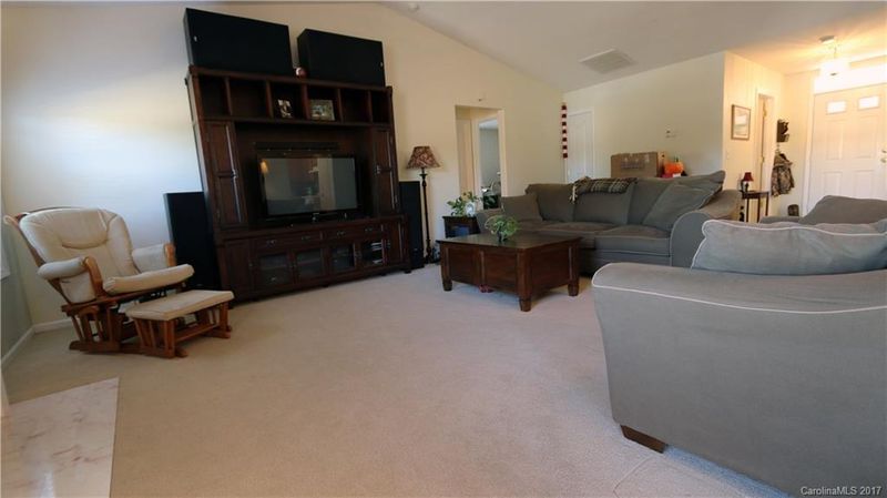 115 Elgin Ln, Mooresville, NC 28115